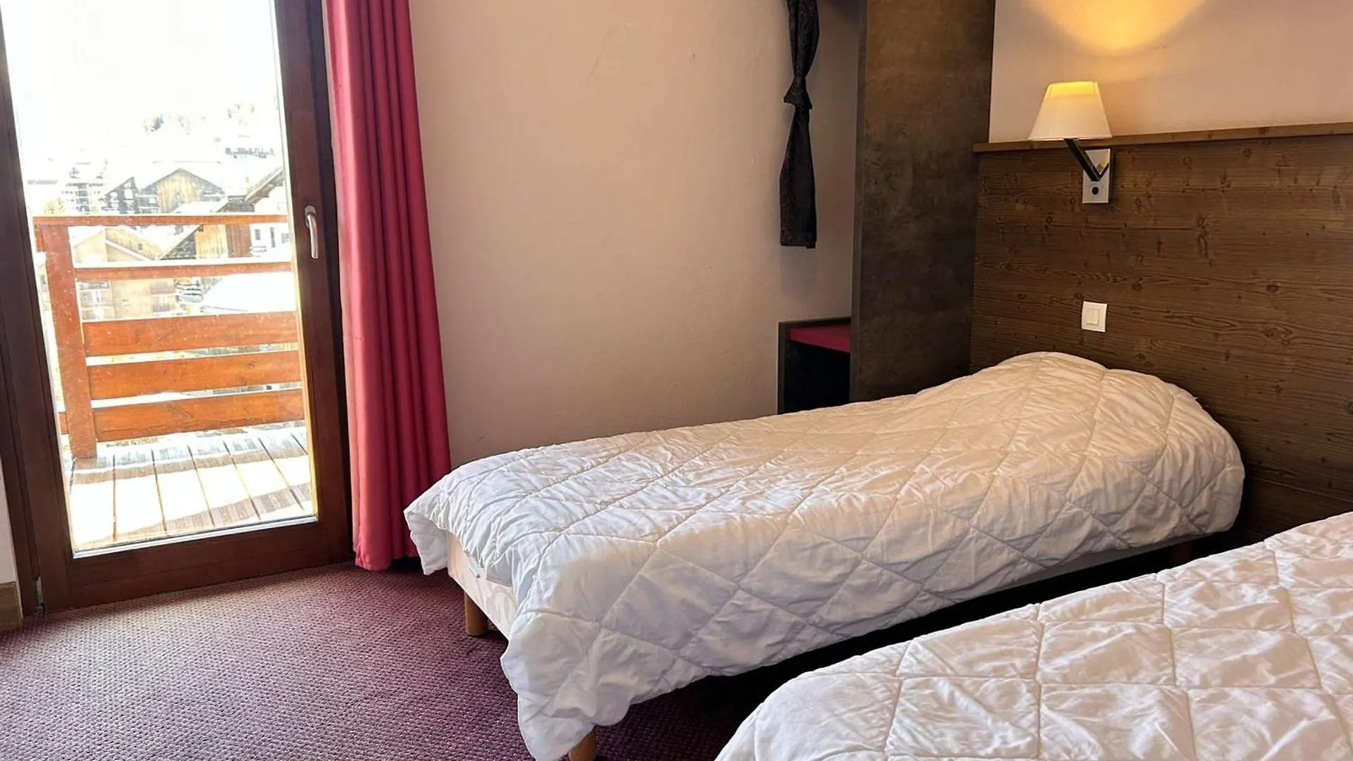 Appartement 5 Pieces Cabine, 8 Couchages, Proche Pistes, Piscine, Sauna A Risoul 1850 - Fr-1-330-589 Apartment