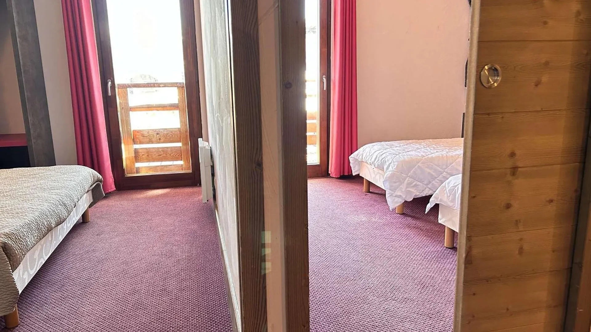 Appartement 5 Pieces Cabine, 8 Couchages, Proche Pistes, Piscine, Sauna A Risoul 1850 - Fr-1-330-589 Apartment